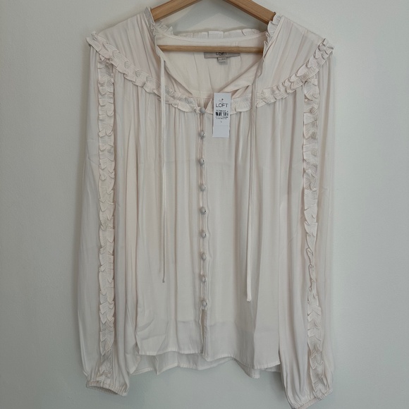 LOFT Flowy Blouse - Picture 1 of 4